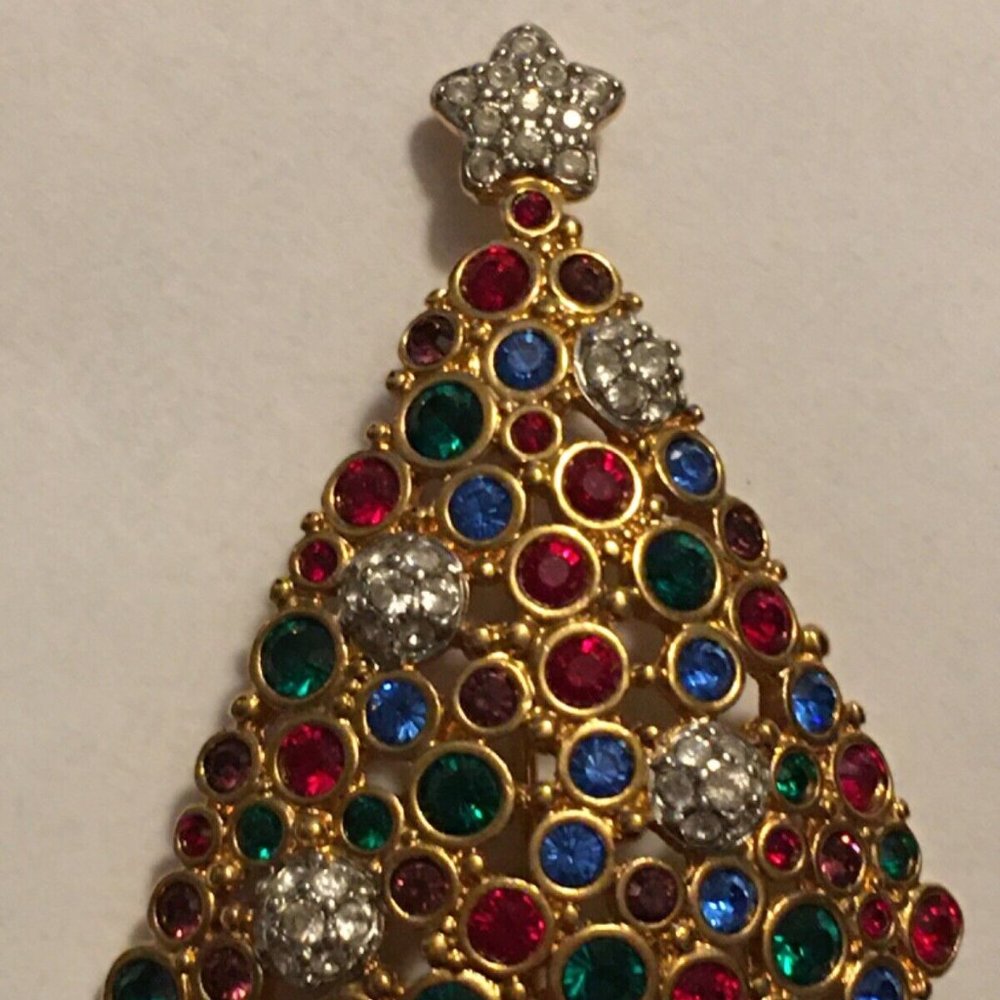SWAROVSKI Christmas Tree Pin / Brooch Signed